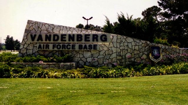 UFO the size of a football field hovered over Vandenberg Air Force Base