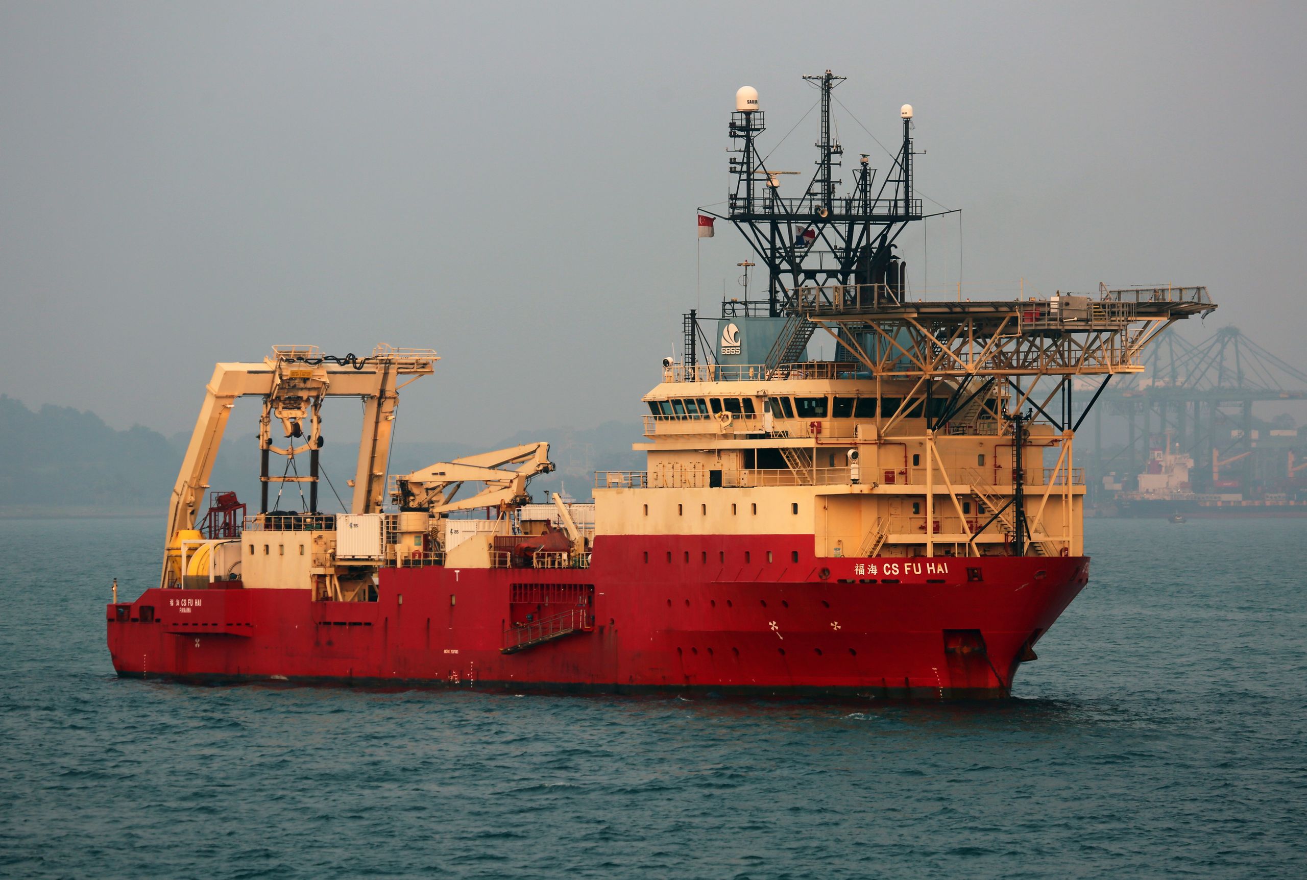 U.S. Fears Undersea Cables Are Vulnerable to Espionage From Chinese Repair Ships