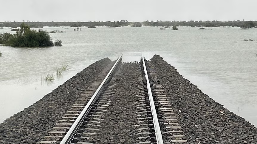 Trans-Australian Railway to be flood-proofed as part of $1 billion program to grow rail network resilience