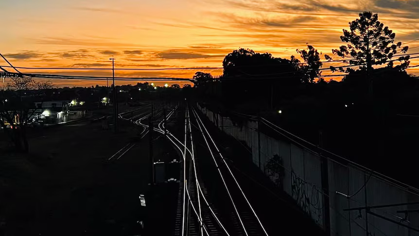 The Tennyson rail line could better service Brisbane’s growing population, so why isn’t it open to passengers?